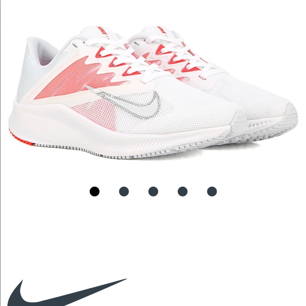 Women’s Nike quest 3 new